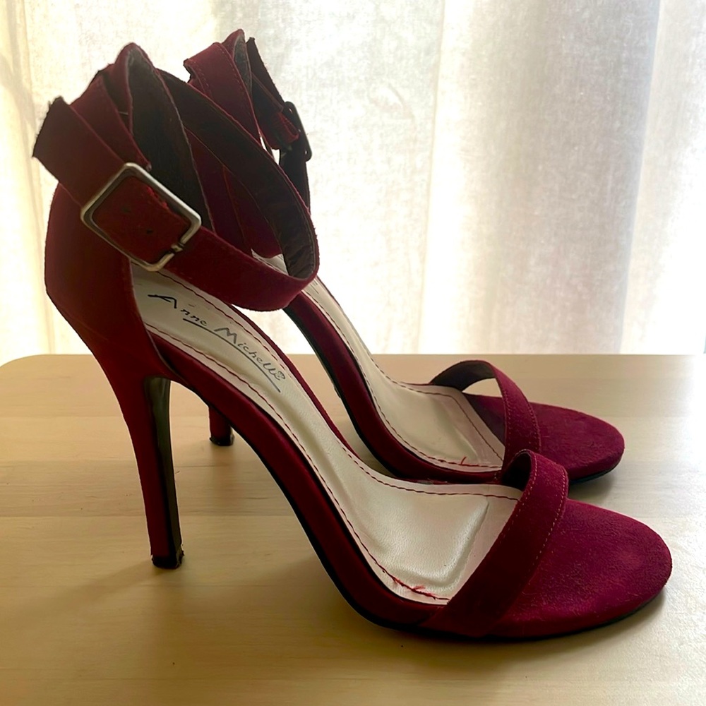 Anne Michelle size 6 maroon wine red one strap heels